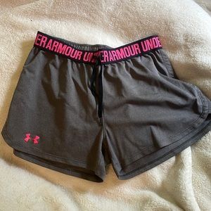 2 for $25! Like new under armour shorts